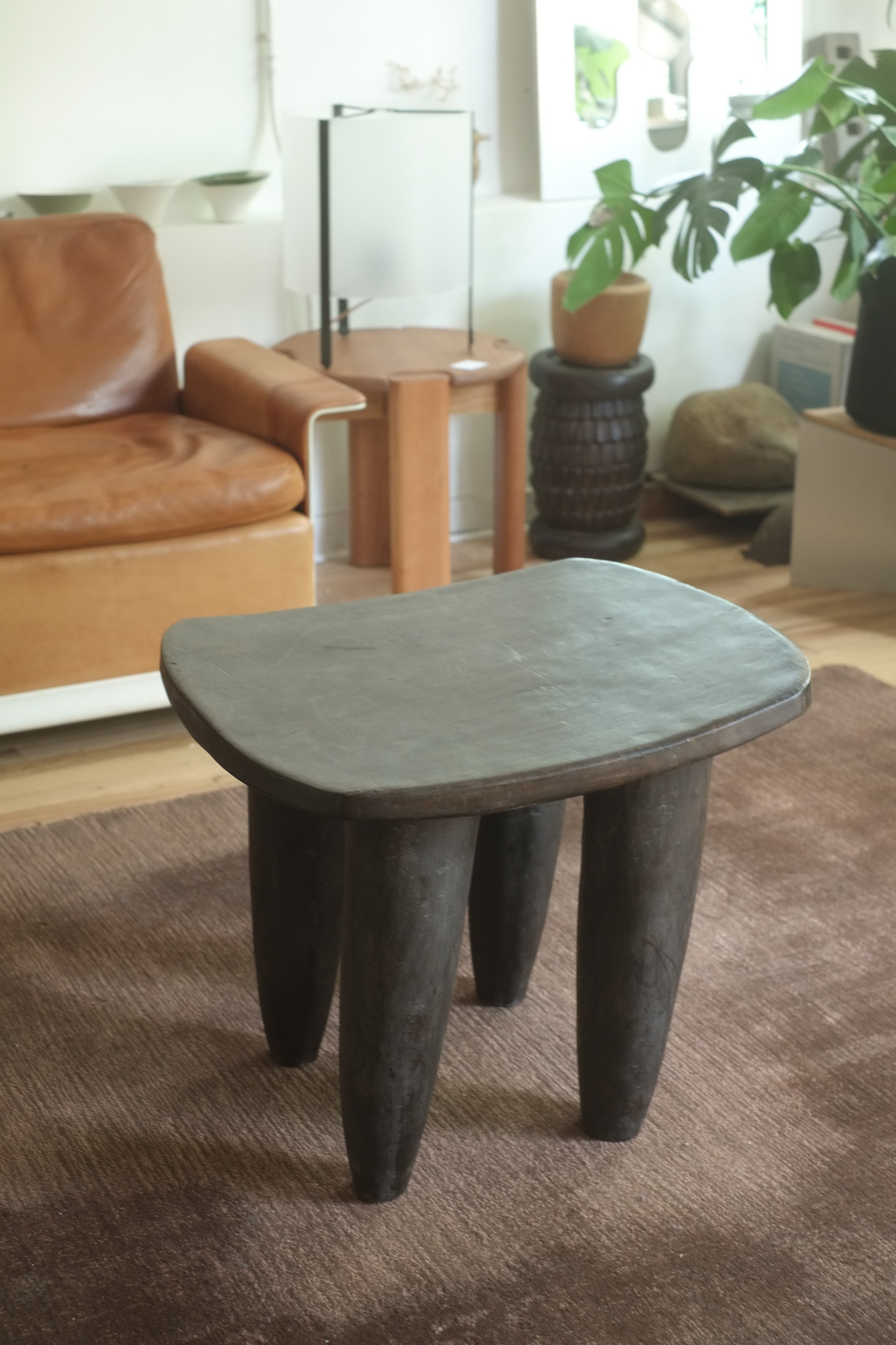 Senufo deals Stool