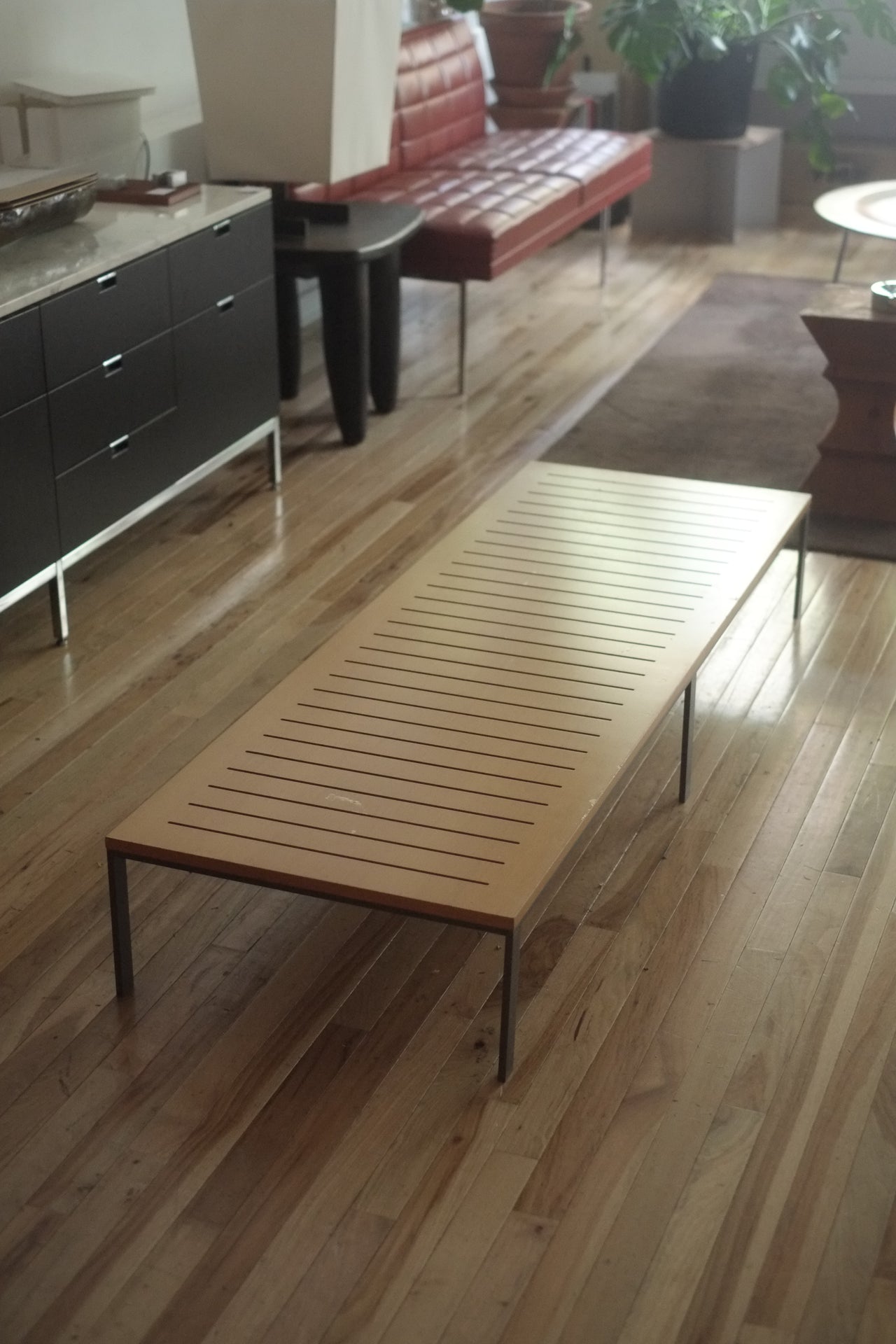 Low Platform Table