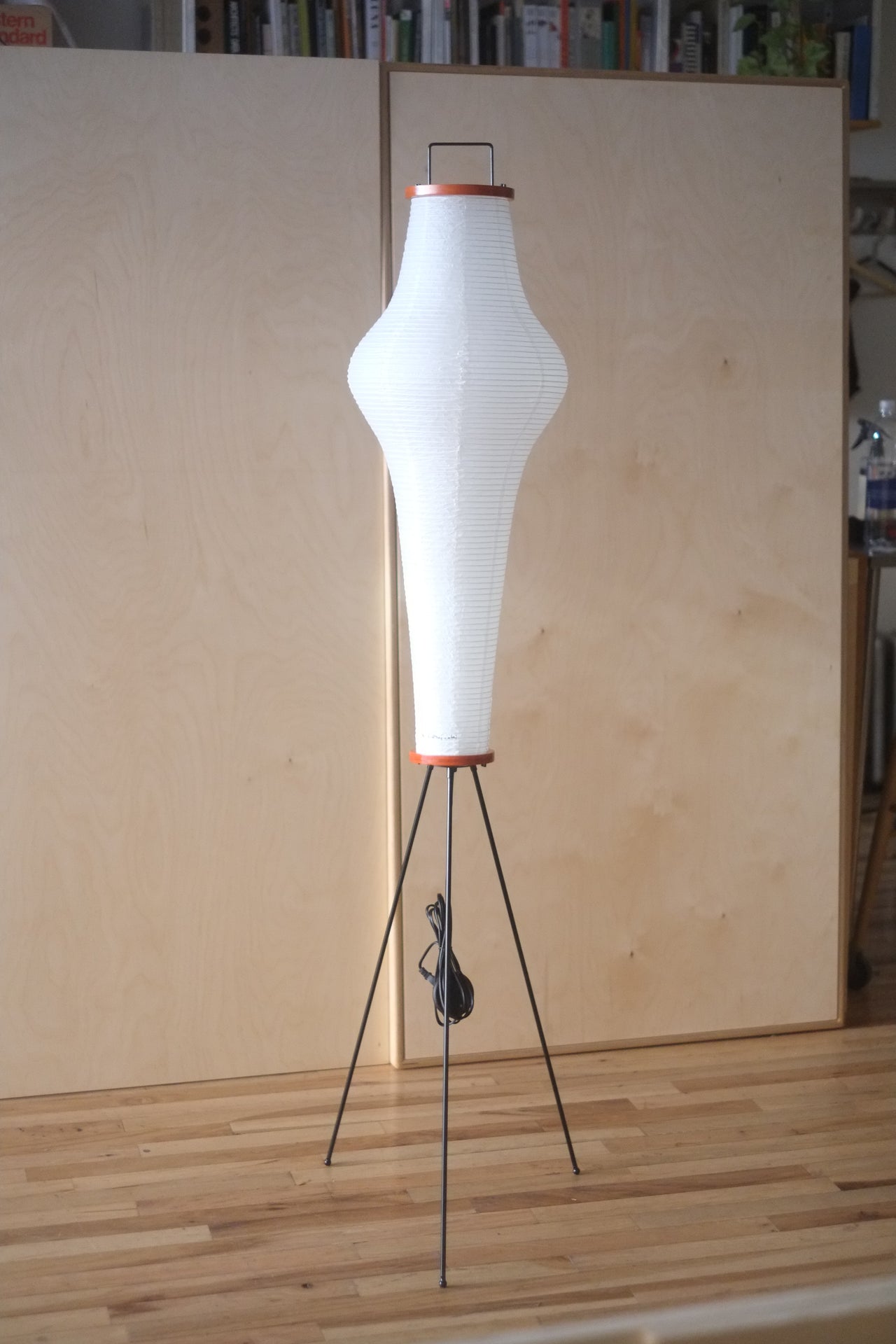 Akari 14A floor lamp by Isamu Noguchi