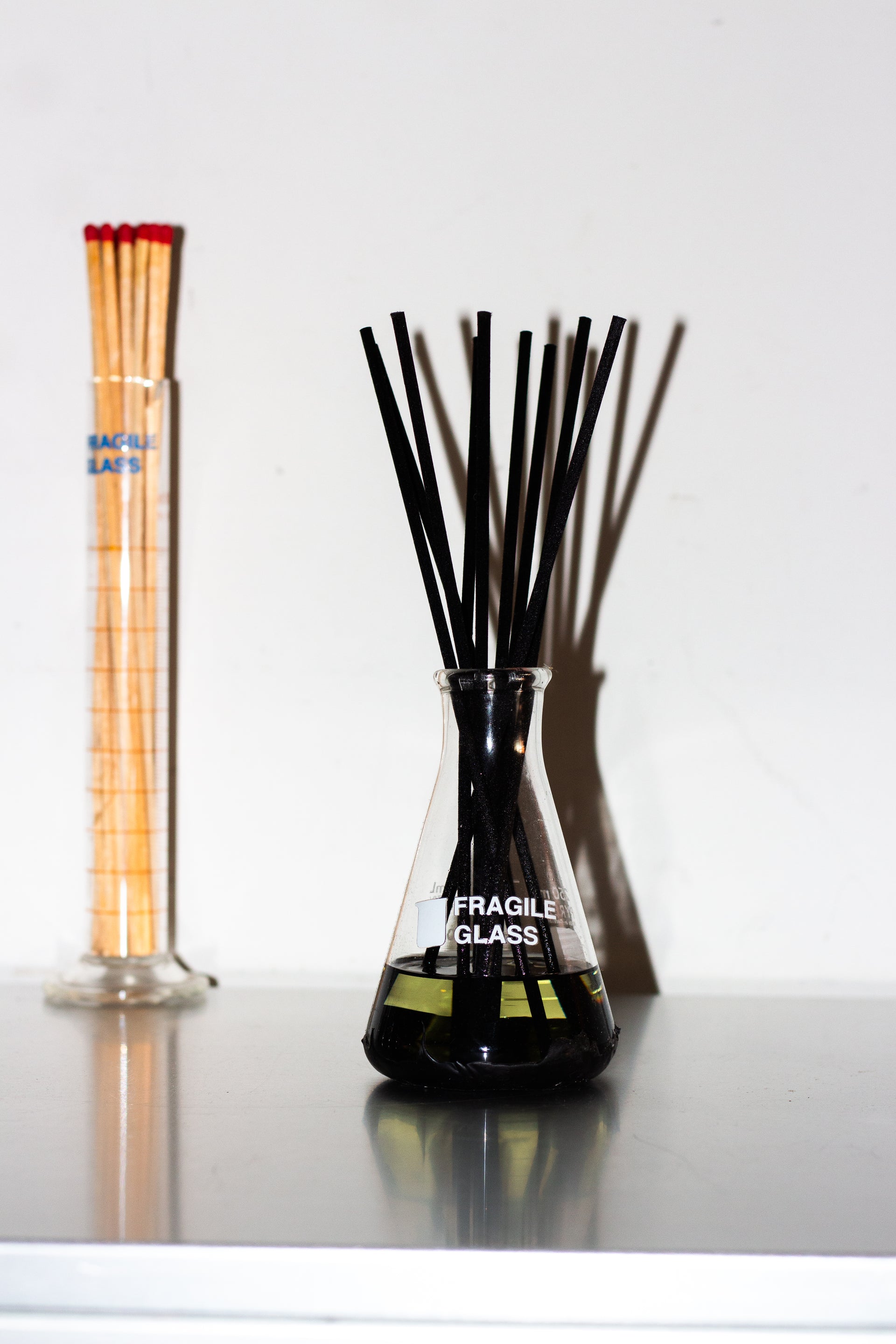 FRAGILE GLASS Reed Diffuser Flask Set